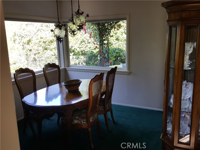 6 Dobbin Lane, Rolling Hills Estates, California 90274, 3 Bedrooms Bedrooms, ,3 BathroomsBathrooms,Residential,Sold,Dobbin,PV17220487