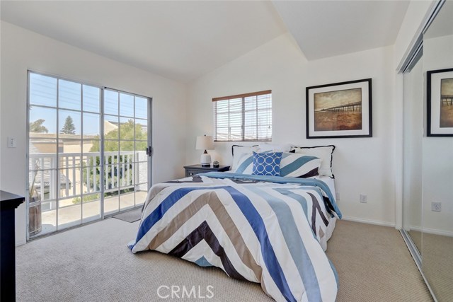 2205 Felton Lane, Redondo Beach, California 90278, 3 Bedrooms Bedrooms, ,2 BathroomsBathrooms,Residential,Sold,Felton,SB18109653