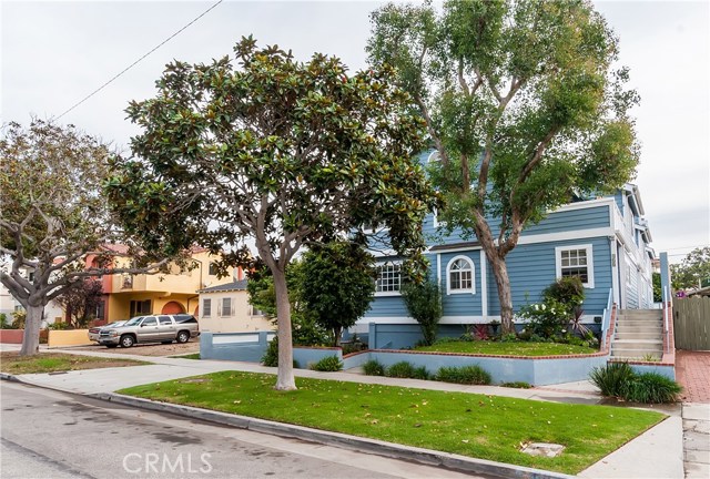 608 Broadway, Redondo Beach, California 90277, 3 Bedrooms Bedrooms, ,2 BathroomsBathrooms,Residential,Sold,Broadway,SB17265272