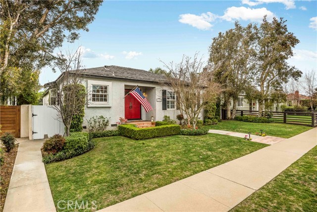 1159 Lynngrove Drive, Manhattan Beach, California 90266, 2 Bedrooms Bedrooms, ,2 BathroomsBathrooms,Residential,Sold,Lynngrove,SB18058801