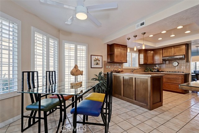 Breakfast Nook Adjacent to Kitchen Area