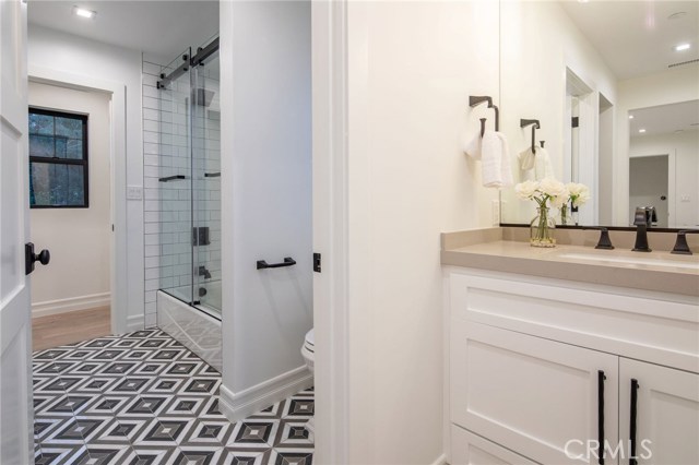 1761 11th Street, Manhattan Beach, California 90266, 5 Bedrooms Bedrooms, ,4 BathroomsBathrooms,Residential,Sold,11th,SB19152576