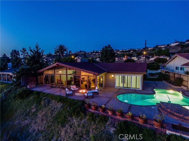 30623 Rue De La Pierre, Rancho Palos Verdes, California 90275, 4 Bedrooms Bedrooms, ,2 BathroomsBathrooms,Residential,Sold,Rue De La Pierre,PV18092164