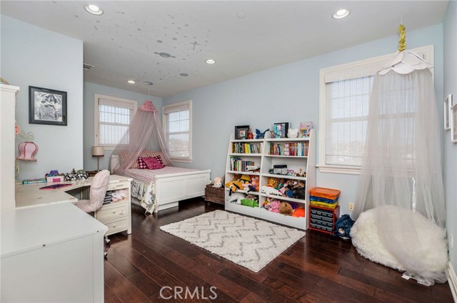 844 Avenue B, Redondo Beach, California 90277, 5 Bedrooms Bedrooms, ,5 BathroomsBathrooms,Residential,Sold,Avenue B,SB20039322