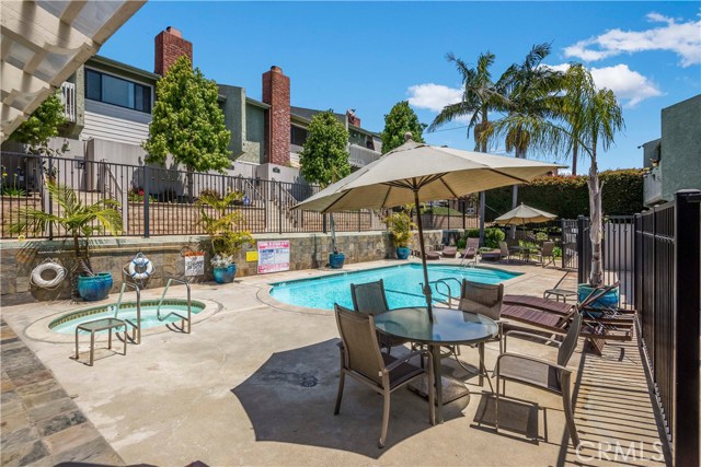 1419 Goodman Avenue, Redondo Beach, California 90278, 3 Bedrooms Bedrooms, ,2 BathroomsBathrooms,Residential,Sold,Goodman,SB19118677