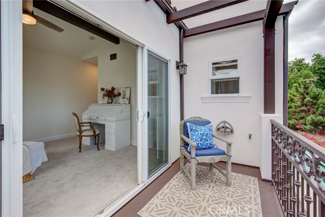 1144 9th Street, Hermosa Beach, California 90254, 5 Bedrooms Bedrooms, ,4 BathroomsBathrooms,Residential,Sold,9th,SB19216948