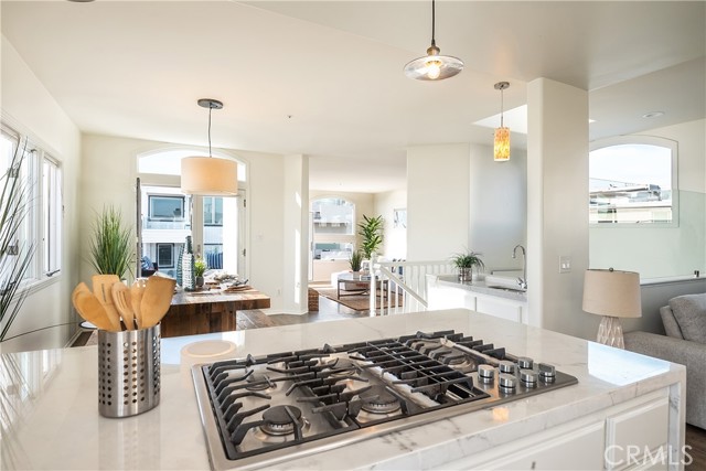 324 21st Street, Manhattan Beach, California 90266, 3 Bedrooms Bedrooms, ,4 BathroomsBathrooms,Residential,Sold,21st,SB21154913