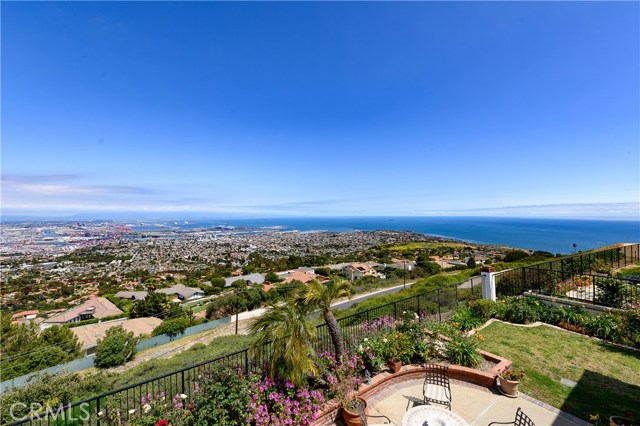 6 Avenida de Azalea, Rancho Palos Verdes, California 90275, 4 Bedrooms Bedrooms, ,3 BathroomsBathrooms,Residential,Sold,Avenida de Azalea,SB20104383