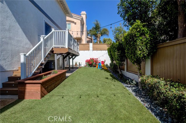 2014 Huntington Lane, Redondo Beach, California 90278, 6 Bedrooms Bedrooms, ,3 BathroomsBathrooms,Residential,Sold,Huntington,PV20087017