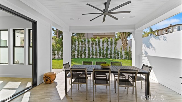 1712 Meadows Avenue, Manhattan Beach, California 90266, 5 Bedrooms Bedrooms, ,2 BathroomsBathrooms,Residential,Sold,Meadows,SB20199095
