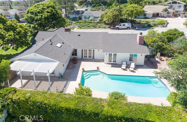 2215 Potrillo Road, Rolling Hills Estates, California 90274, 3 Bedrooms Bedrooms, ,2 BathroomsBathrooms,Residential,Sold,Potrillo,SB17073978