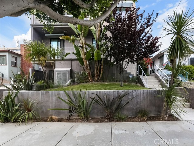 812 Juanita Avenue, Redondo Beach, California 90277, 5 Bedrooms Bedrooms, ,4 BathroomsBathrooms,Residential,Sold,Juanita,SB17114453