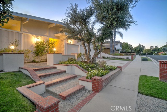 30045 Via Borica, Rancho Palos Verdes, California 90275, 5 Bedrooms Bedrooms, ,2 BathroomsBathrooms,Residential,Sold,Via Borica,SB20182938