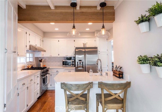 3211 Morningside Drive, Hermosa Beach, California 90254, 3 Bedrooms Bedrooms, ,3 BathroomsBathrooms,Residential,Sold,Morningside,SB19010696