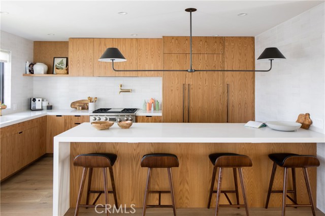 3528 Poinsettia Avenue, Manhattan Beach, California 90266, 3 Bedrooms Bedrooms, ,2 BathroomsBathrooms,Residential,Sold,Poinsettia,SB18281926