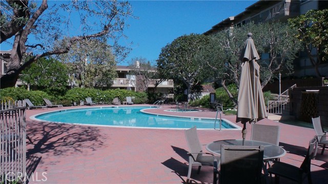 6542 Ocean Crest Drive, Rancho Palos Verdes, California 90275, 1 Bedroom Bedrooms, ,1 BathroomBathrooms,Residential,Sold,Ocean Crest,SB18026197