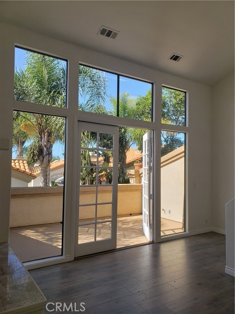 515 Gertruda Avenue, Redondo Beach, California 90277, 2 Bedrooms Bedrooms, ,2 BathroomsBathrooms,Residential,Sold,Gertruda,DW19150455