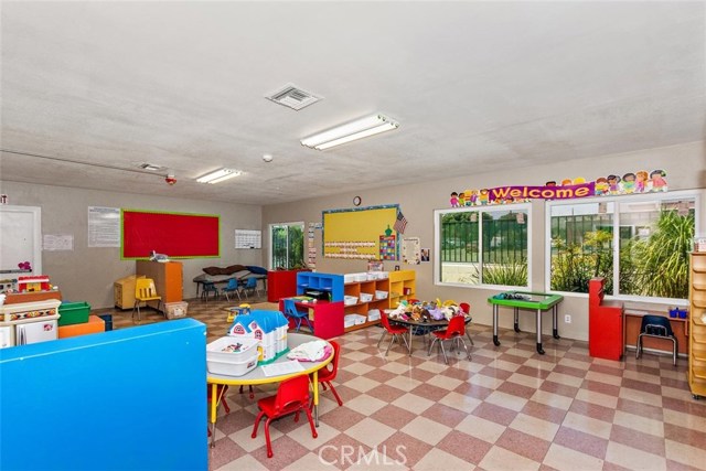 Lynwood, ,Commercial,For Sale,Lynwood,CV20155528