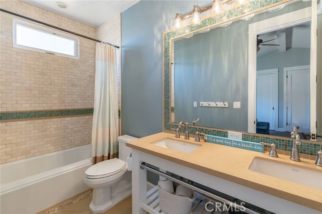 2614 Pacific Avenue, Manhattan Beach, California 90266, 4 Bedrooms Bedrooms, ,3 BathroomsBathrooms,Residential,Sold,Pacific,SB19106317