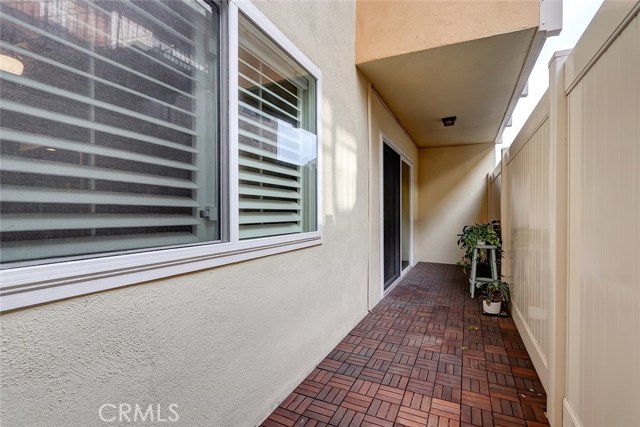 1707 Pacific Coast, Hermosa Beach, California 90254, 1 Bedroom Bedrooms, ,1 BathroomBathrooms,Residential,Sold,Pacific Coast,SB20005947