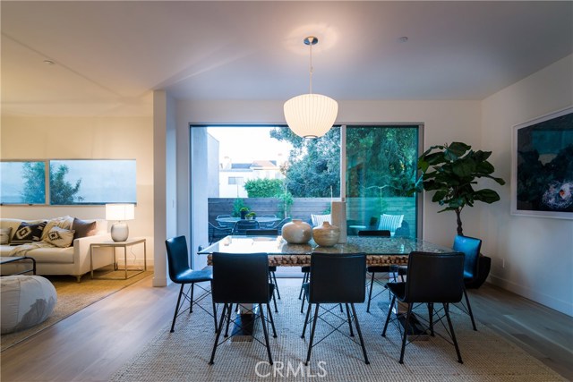1152 Rowell Avenue, Manhattan Beach, California 90266, 3 Bedrooms Bedrooms, ,2 BathroomsBathrooms,Residential,Sold,Rowell,SB17066274