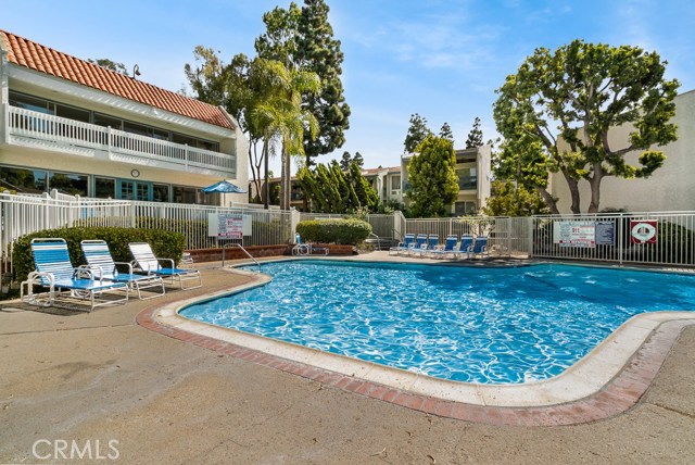 611 Prospect Avenue, Redondo Beach, California 90277, 2 Bedrooms Bedrooms, ,1 BathroomBathrooms,Residential,Sold,Prospect,SB19242337