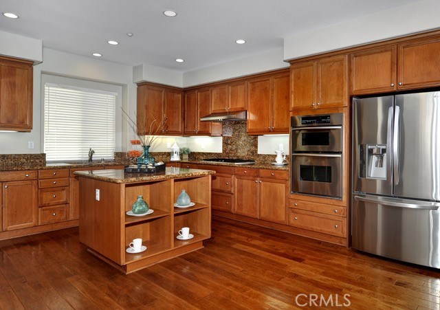 7976 Ubeda Circle, Huntington Beach, CA 92648, photo 4
