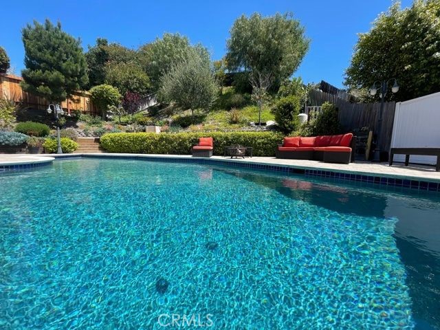 Pebble finish Pool for soaking up those warm sunny days