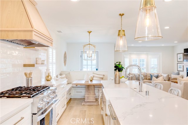 861 12th Court, Manhattan Beach, California 90266, 3 Bedrooms Bedrooms, ,1 BathroomBathrooms,Residential,Sold,12th,SB20006910