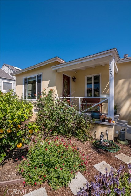 1629 2nd Street, Manhattan Beach, California 90266, 3 Bedrooms Bedrooms, ,1 BathroomBathrooms,Residential,Sold,2nd,SB17082945