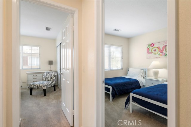 Detail Gallery Image 17 of 26 For 3387 Nimes Ln, Riverside,  CA 92503 - 4 Beds | 2/1 Baths