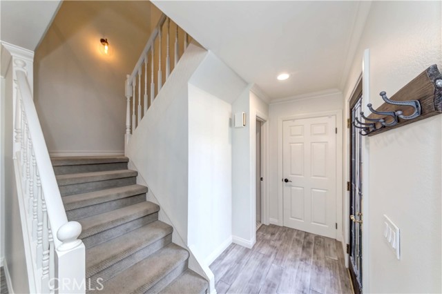 10 Seaview Drive, Rolling Hills Estates, California 90274, 3 Bedrooms Bedrooms, ,2 BathroomsBathrooms,Residential,Sold,Seaview,SB21062172