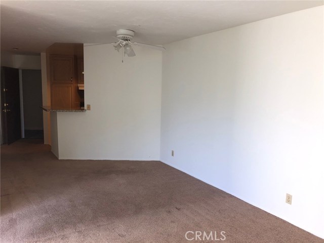 610 The Village, Redondo Beach, California 90277, 1 Bedroom Bedrooms, ,1 BathroomBathrooms,Residential,Sold,The Village,SB19252588