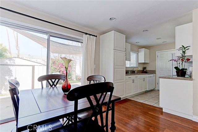 1217 24th Street, Hermosa Beach, California 90254, 3 Bedrooms Bedrooms, ,3 BathroomsBathrooms,Residential,Sold,24th,SB18287542