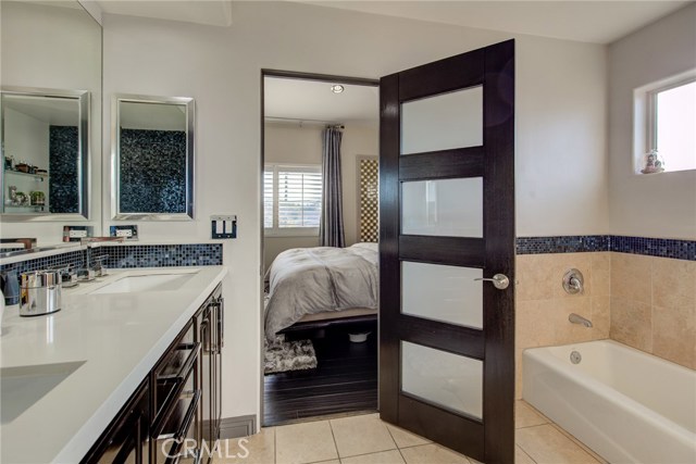 2803 190th Street, Redondo Beach, California 90278, 3 Bedrooms Bedrooms, ,3 BathroomsBathrooms,Residential,Sold,190th,SB20248119