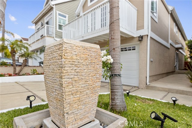 1726 Speyer Lane, Redondo Beach, California 90278, 3 Bedrooms Bedrooms, ,2 BathroomsBathrooms,Residential,Sold,Speyer,SB20058178