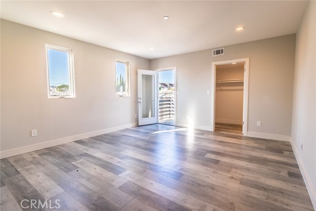  Income Home for Sale in Los Angeles, California