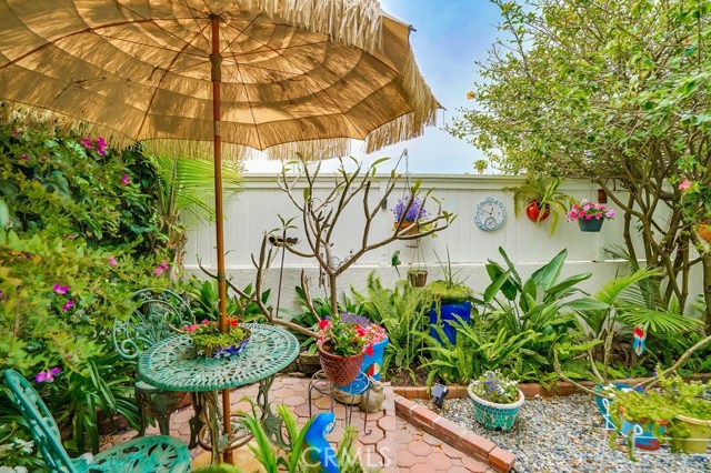 710 Beryl Street, Redondo Beach, California 90277, 3 Bedrooms Bedrooms, ,3 BathroomsBathrooms,Residential,Sold,Beryl,SB20099707