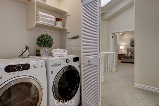 1903 Spreckels Lane, Redondo Beach, California 90278, 4 Bedrooms Bedrooms, ,2 BathroomsBathrooms,Residential,Sold,Spreckels,SB20188768