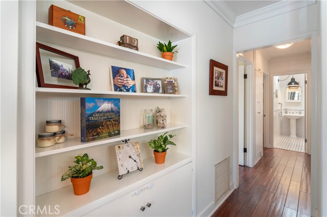 528 24th Street, Manhattan Beach, California 90266, 2 Bedrooms Bedrooms, ,1 BathroomBathrooms,Residential,Sold,24th,SB21090047