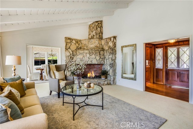 2621 Via Carrillo, Palos Verdes Estates, California 90274, 4 Bedrooms Bedrooms, ,2 BathroomsBathrooms,Residential,Sold,Via Carrillo,PV17070048