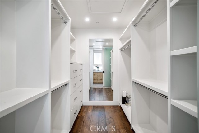 301 20th Street, Manhattan Beach, California 90266, 4 Bedrooms Bedrooms, ,5 BathroomsBathrooms,Residential,Sold,20th,SB19211056