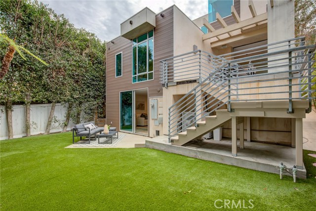 2400 Palm Avenue, Manhattan Beach, California 90266, 4 Bedrooms Bedrooms, ,4 BathroomsBathrooms,Residential,Sold,Palm,SB20055026