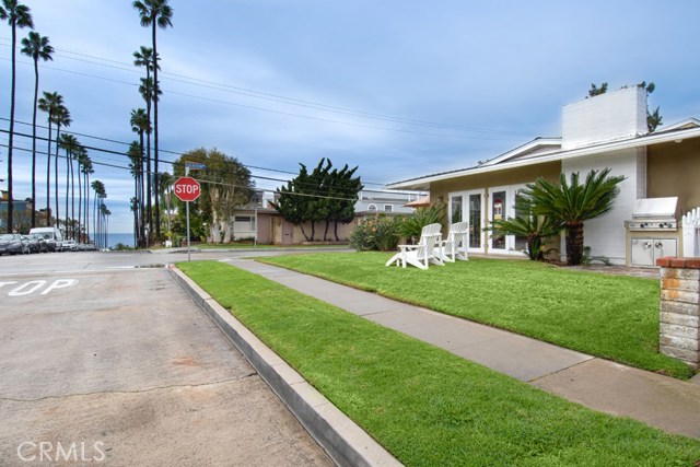 Photo of 2730 Seaview Avenue, Corona del Mar, CA 92625
