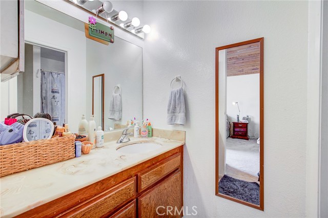 2521 Carnegie Lane, Redondo Beach, California 90278, 2 Bedrooms Bedrooms, ,1 BathroomBathrooms,Residential,Sold,Carnegie,SB19210516
