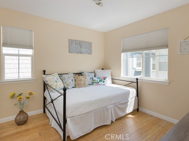 1800 Pacific Coast Highway, Redondo Beach, California 90277, 4 Bedrooms Bedrooms, ,2 BathroomsBathrooms,Residential,Sold,Pacific Coast,SB20149848