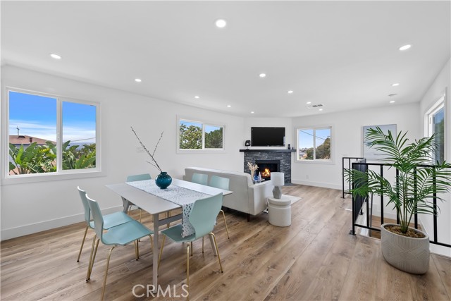 2406 Ripley Avenue, Redondo Beach, California 90278, 3 Bedrooms Bedrooms, ,2 BathroomsBathrooms,Residential,Sold,Ripley,SB21143037