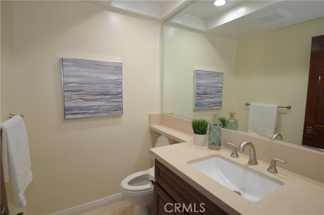 34 Country Lane, Rolling Hills Estates, California 90274, 4 Bedrooms Bedrooms, ,4 BathroomsBathrooms,Residential,Sold,Country,PV18219056