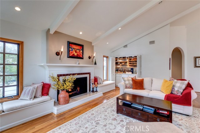 720 36th Street, Manhattan Beach, California 90266, 3 Bedrooms Bedrooms, ,2 BathroomsBathrooms,Residential,Sold,36th,SB19043240