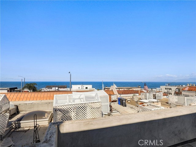 3605 Crest Drive, Manhattan Beach, California 90266, 2 Bedrooms Bedrooms, ,2 BathroomsBathrooms,Residential,Sold,Crest,PW20101894